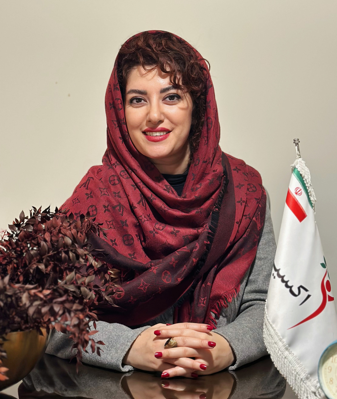 دکتر نیلوفر شریفی